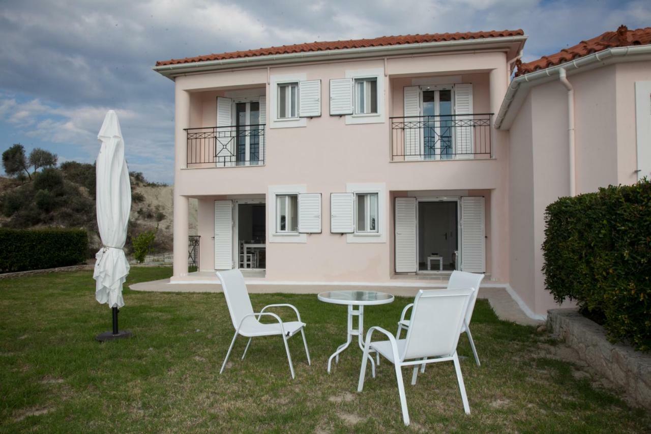 Cavaliere Houses Lixouri Exterior photo
