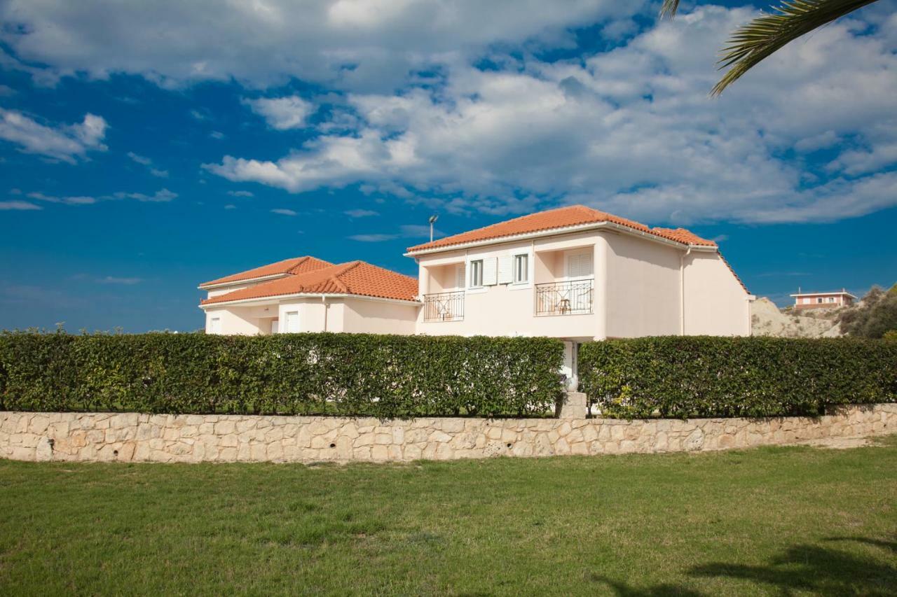 Cavaliere Houses Lixouri Exterior photo