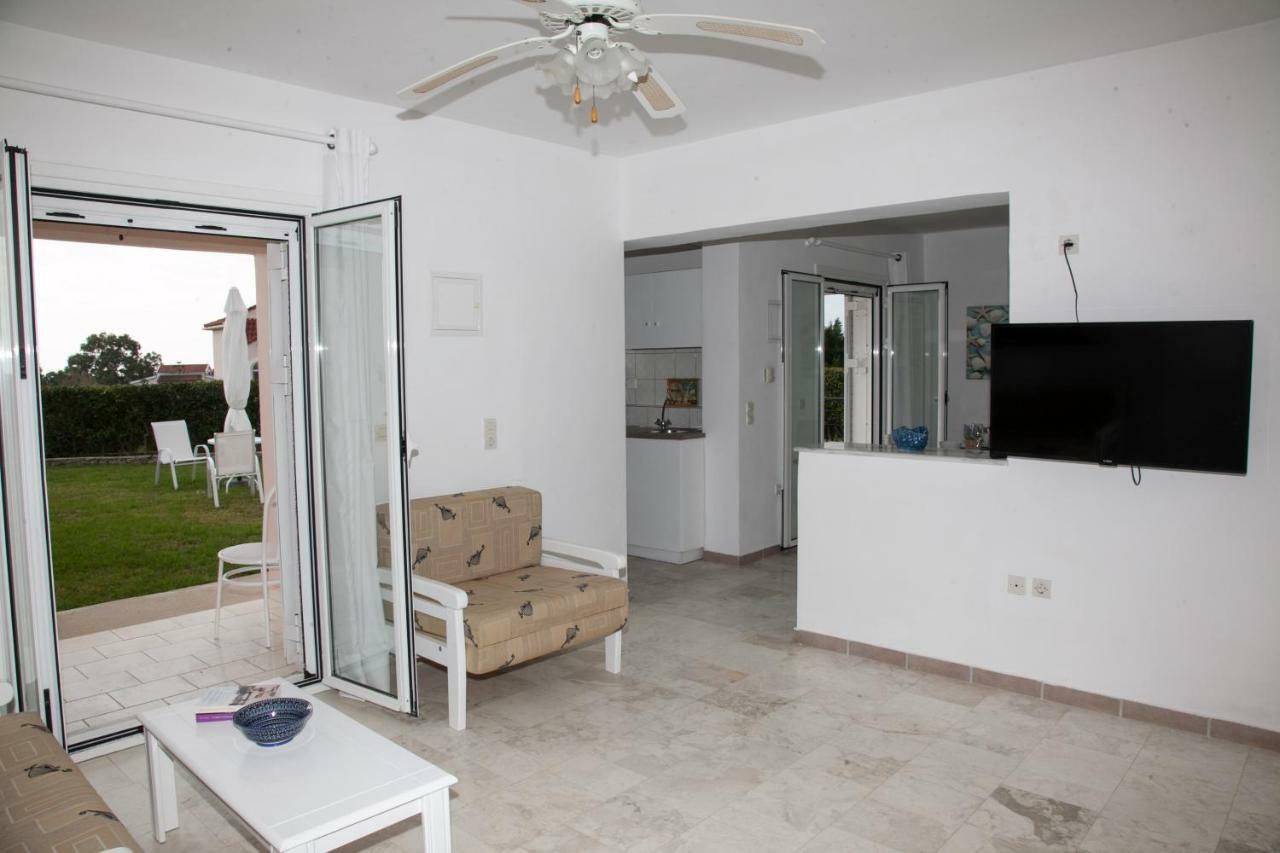 Cavaliere Houses Lixouri Exterior photo