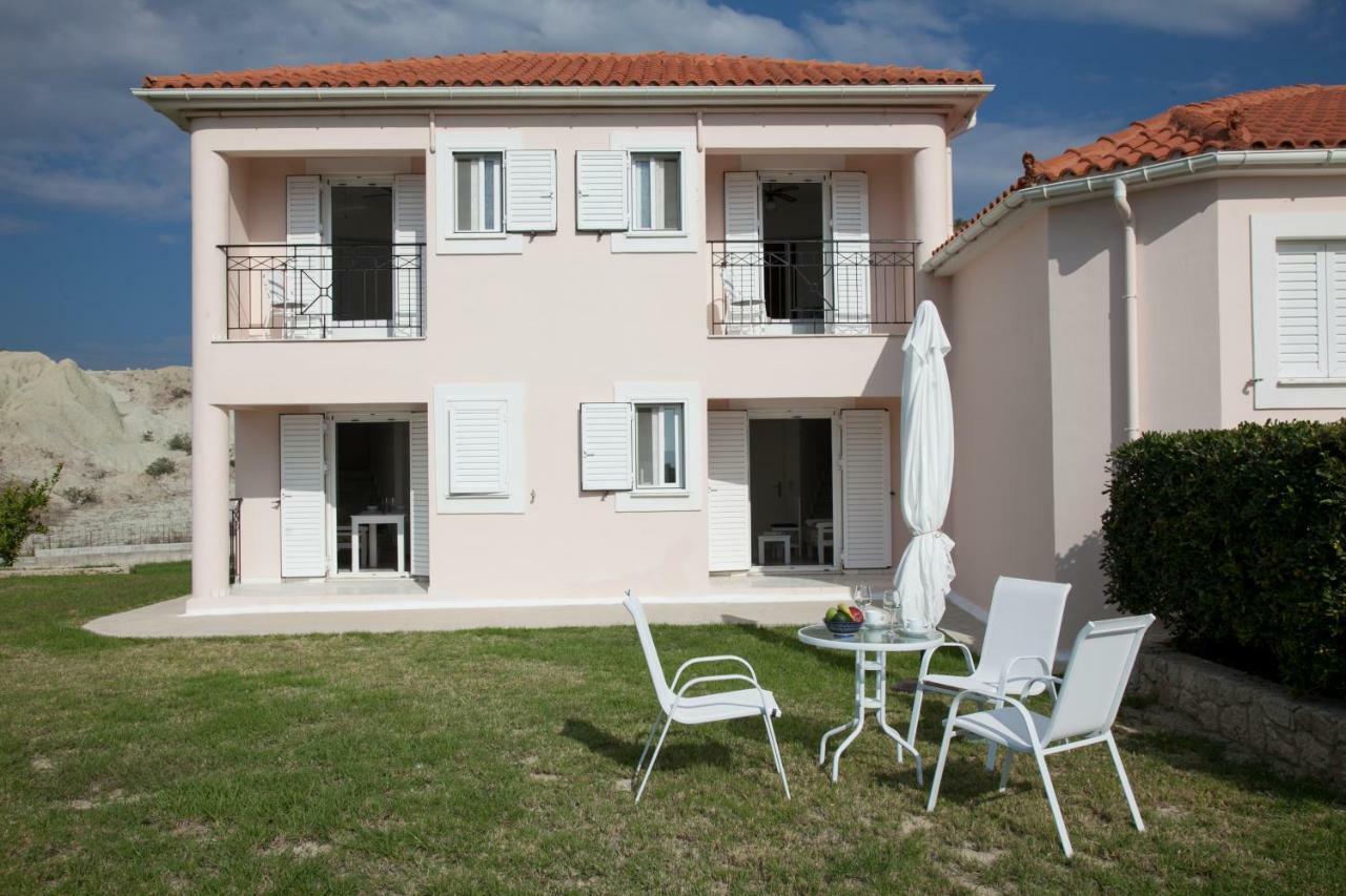 Cavaliere Houses Lixouri Exterior photo