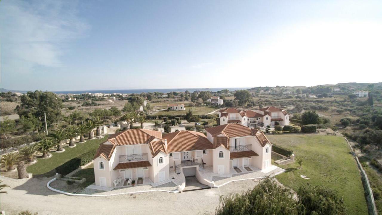 Cavaliere Houses Lixouri Exterior photo